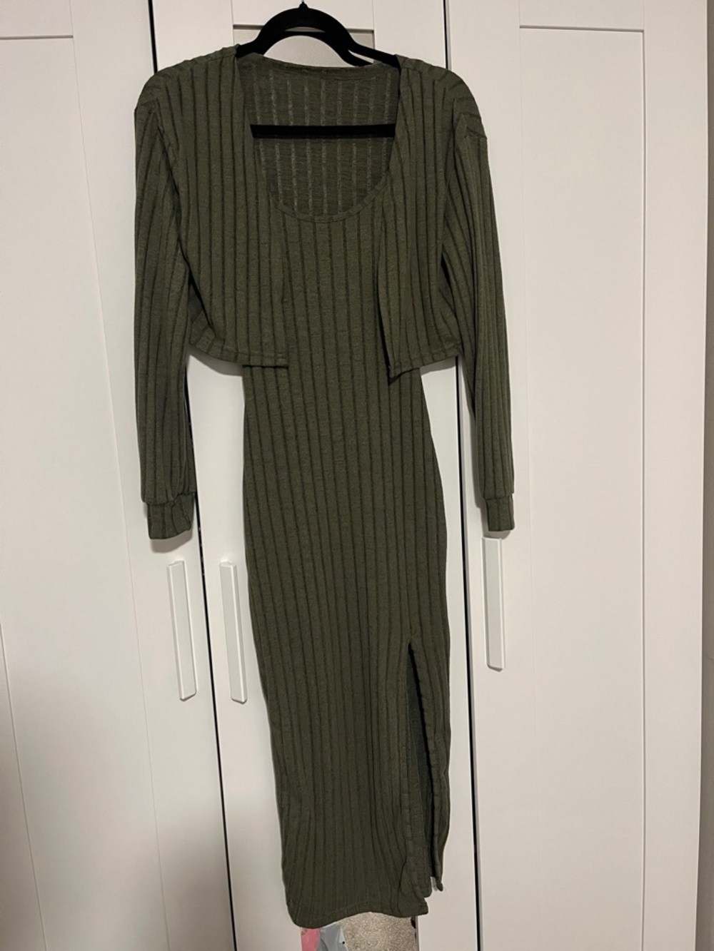 Ribbed Scoop-Neck Maxi Dress with Matching Cropped Bolero in Olive